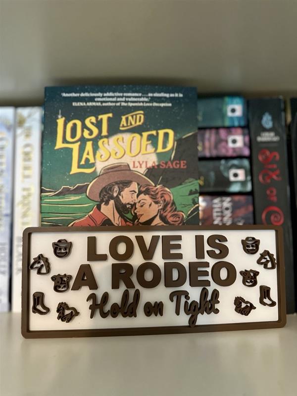 Love is a Rodeo - Plaque