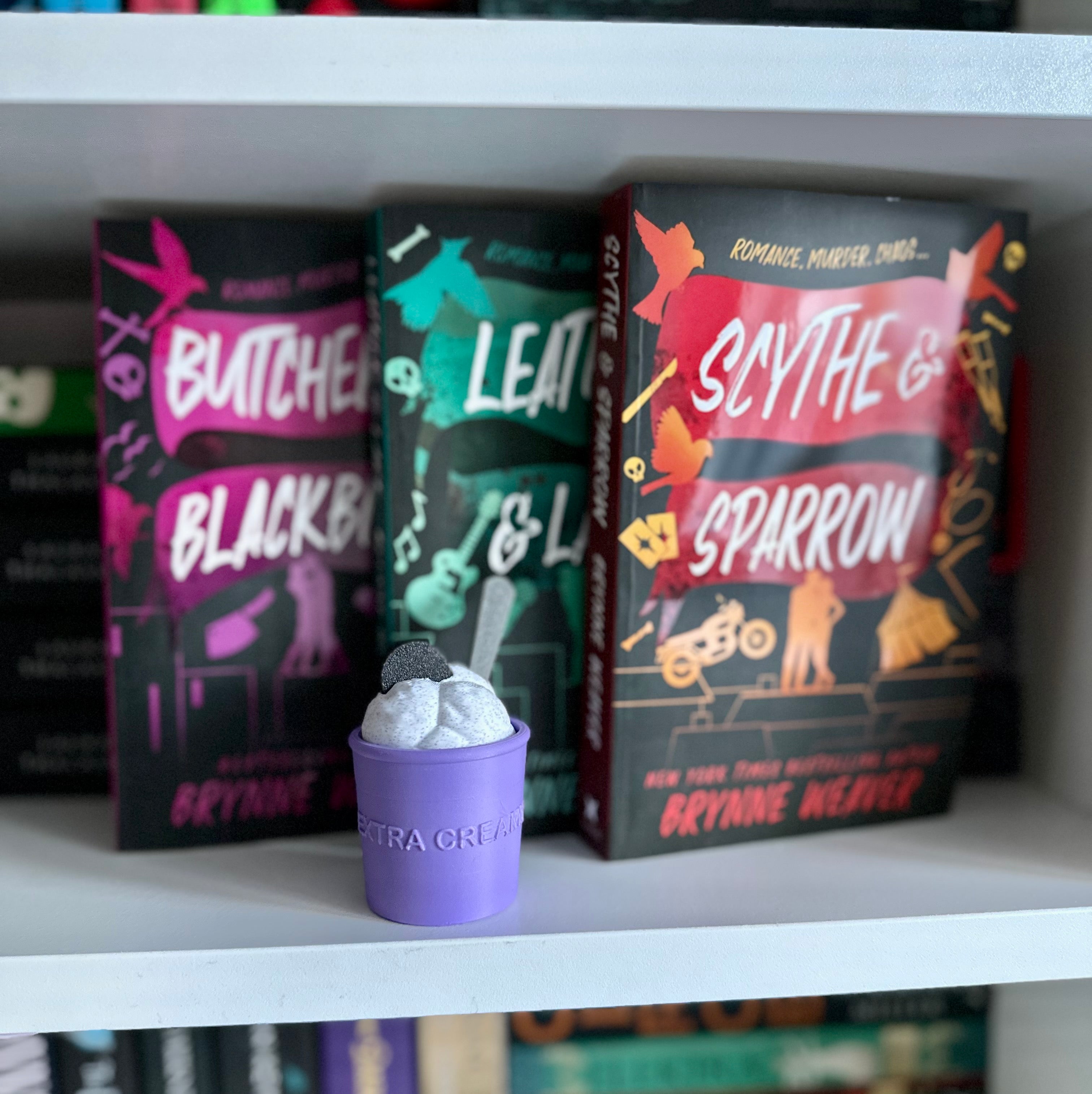 Extra Creamy - Bookish Ice Cream Pot