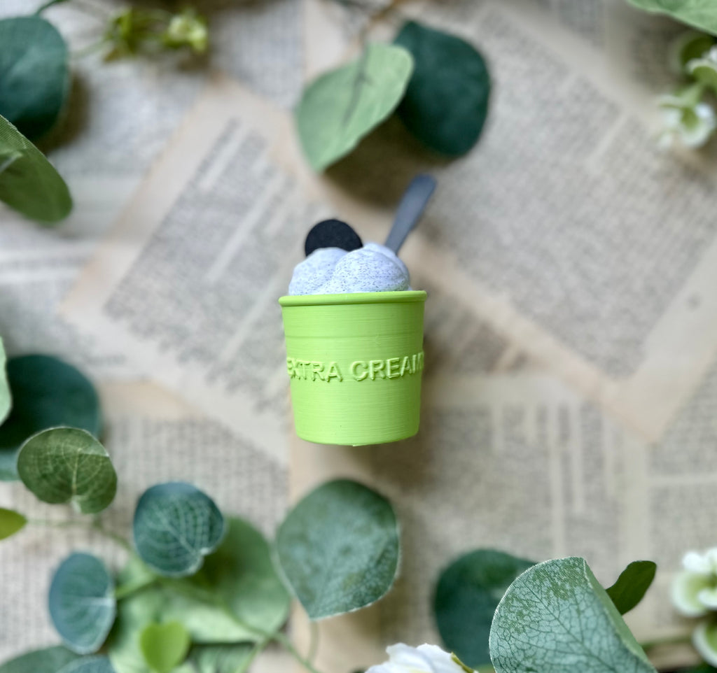 Extra Creamy - Bookish Ice Cream Pot